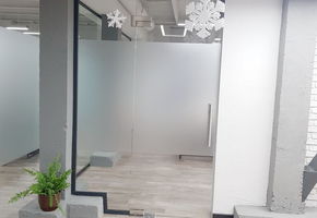 UALCOM-Crystal in project UALCOM has designed the Business Class Consolidator office